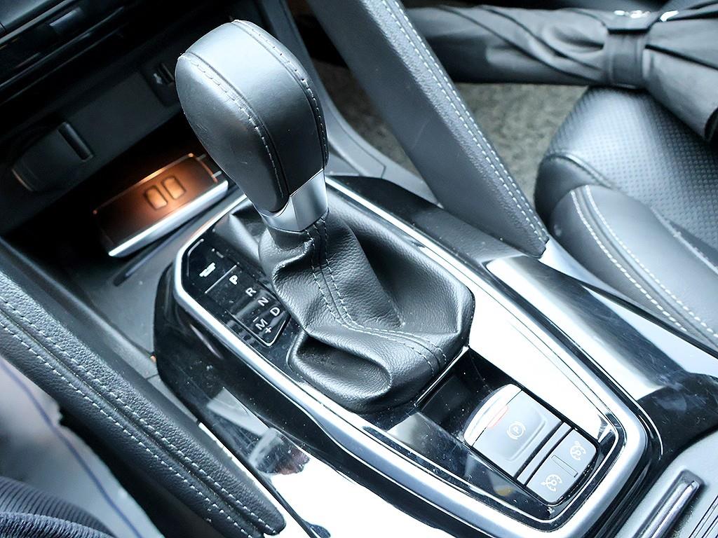 SAMSUNG QM6 2020 Blanco - Importación desde Corea - HF Imports Iquique - Foto 7