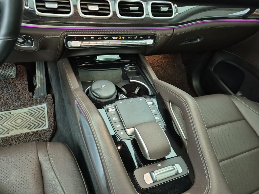 Mercedes Benz GLE Class - Vista 10