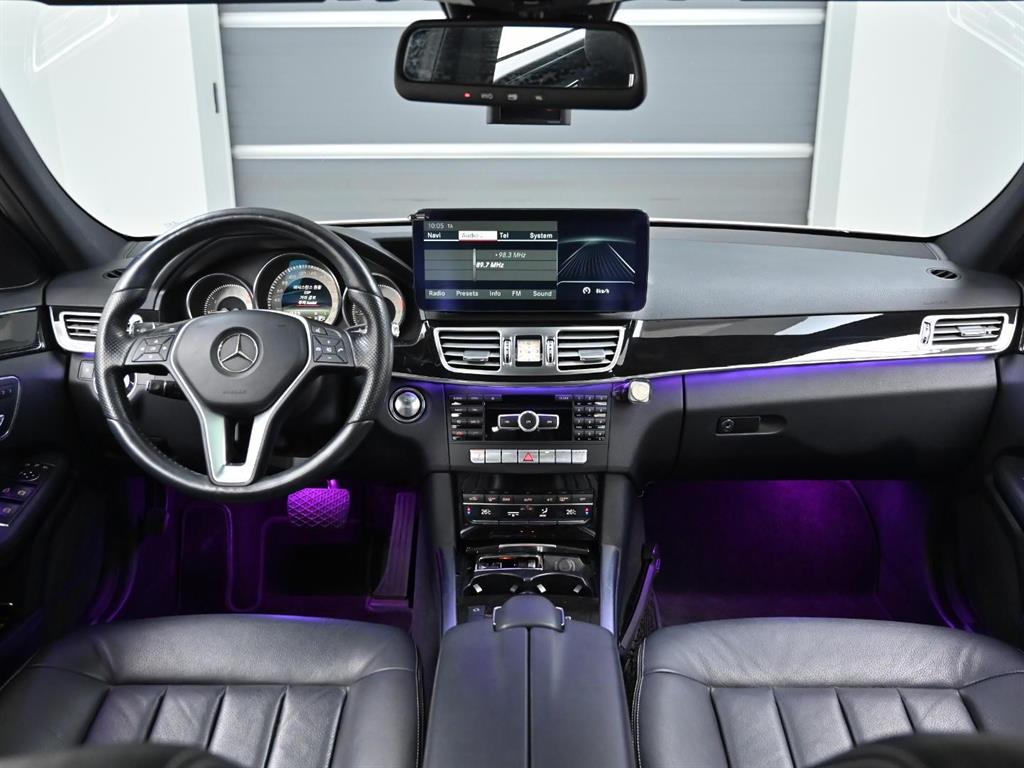 Mercedes Benz E class - Vista 9