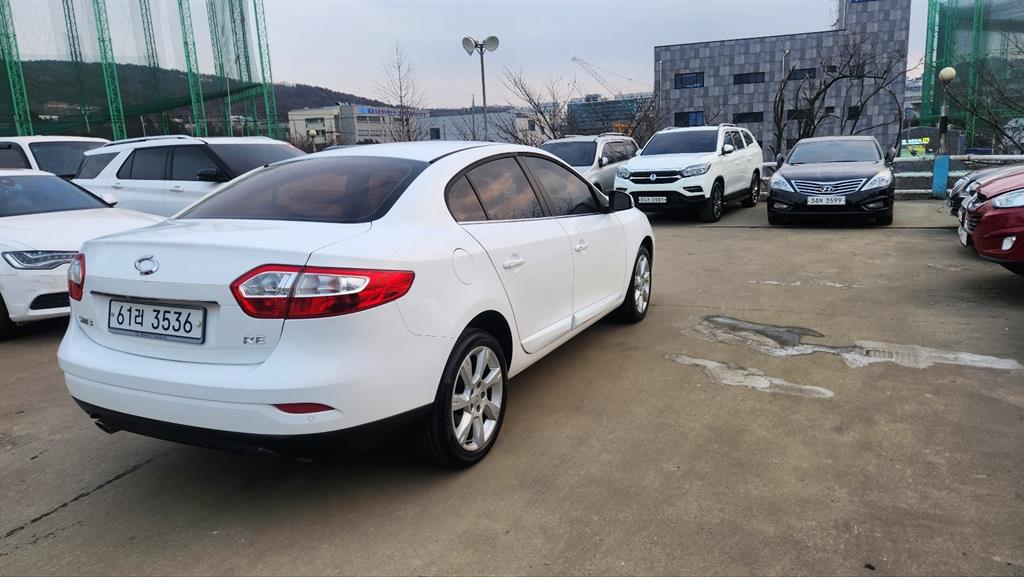 SAMSUNG SM3 - Vista 4