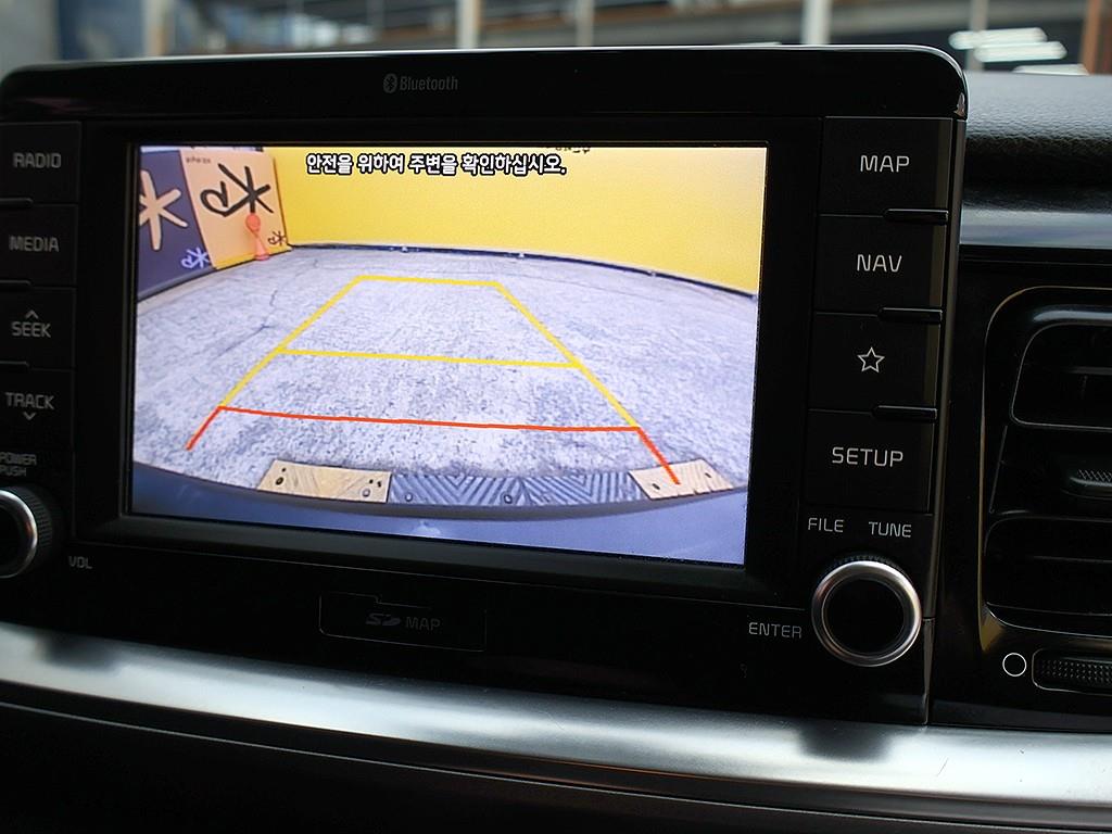 KIA Stonic 2018 Blanco - Importación desde Corea - HF Imports Iquique - Foto 10