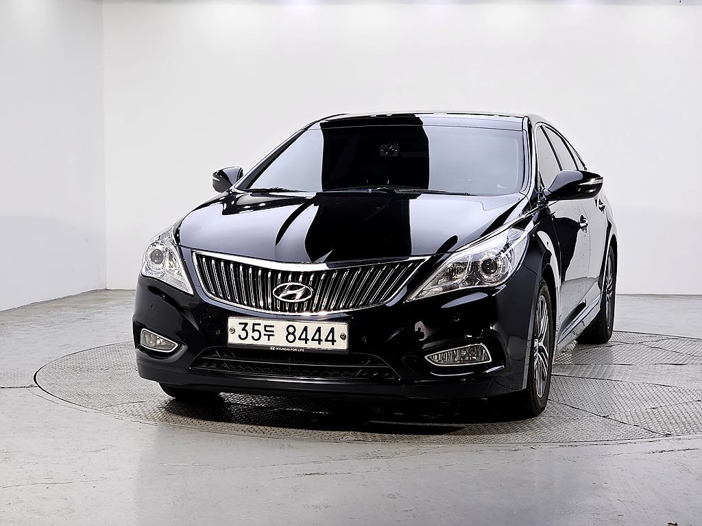 HYUNDAI Grandeur - Vista 2