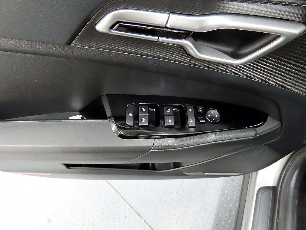 KIA Sportage - Vista 11