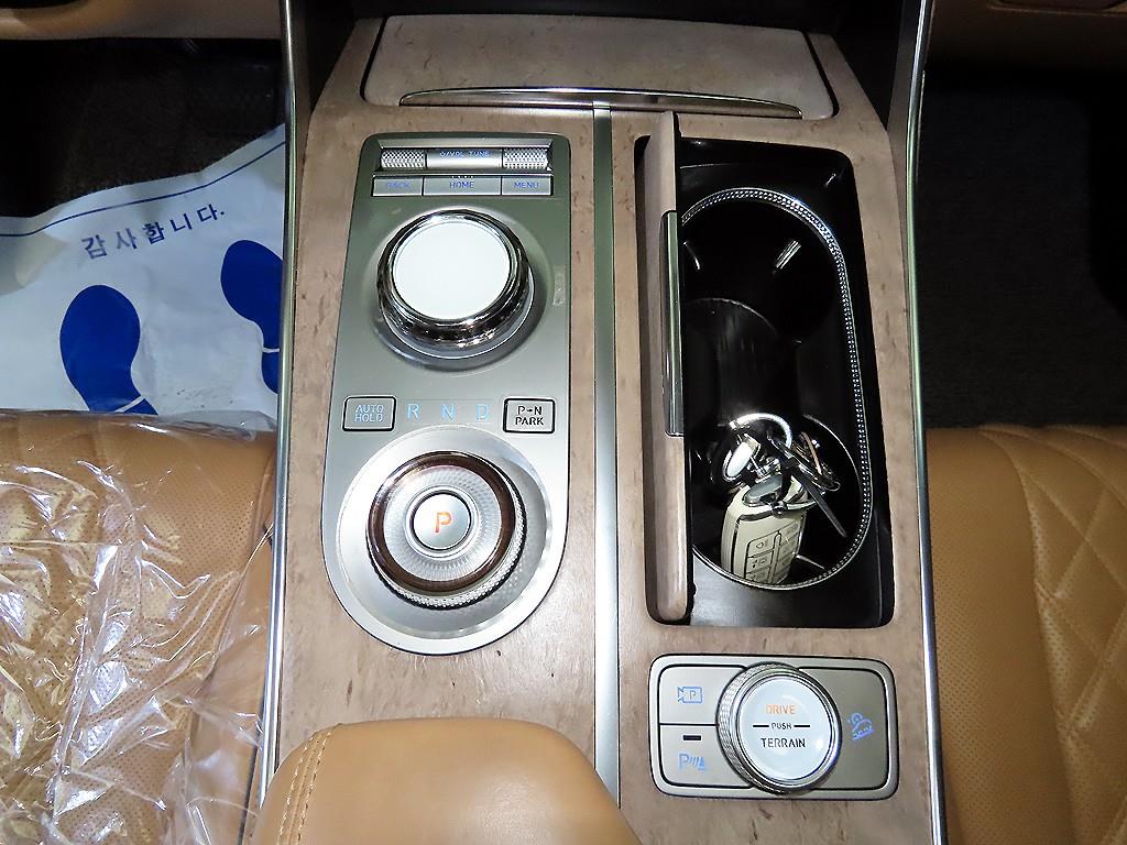 Genesis GV80 - Vista 12