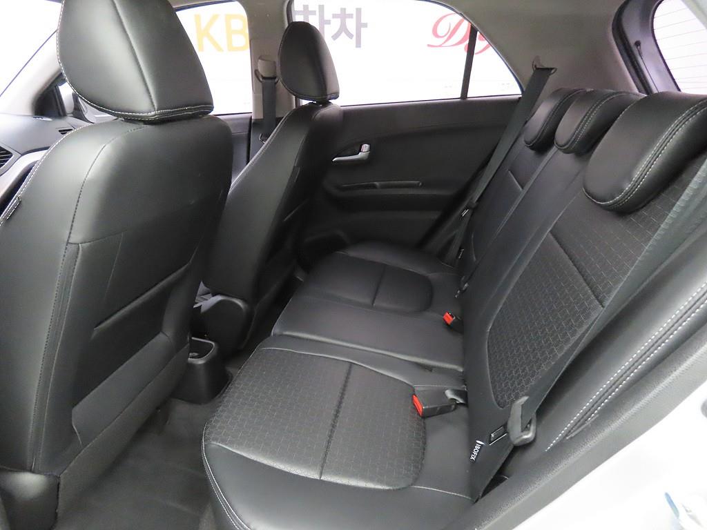 KIA Morning - Vista 8