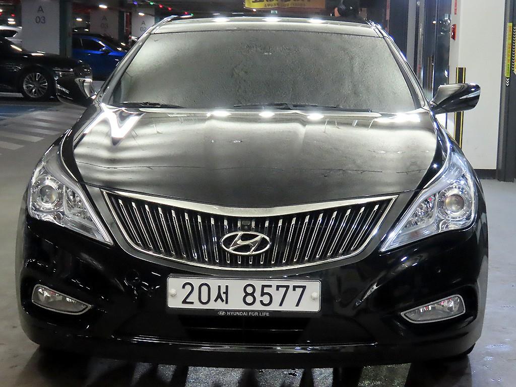 HYUNDAI Grandeur - Vista 2