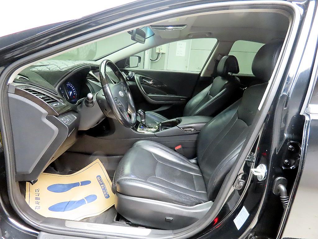 HYUNDAI Grandeur - Vista 9