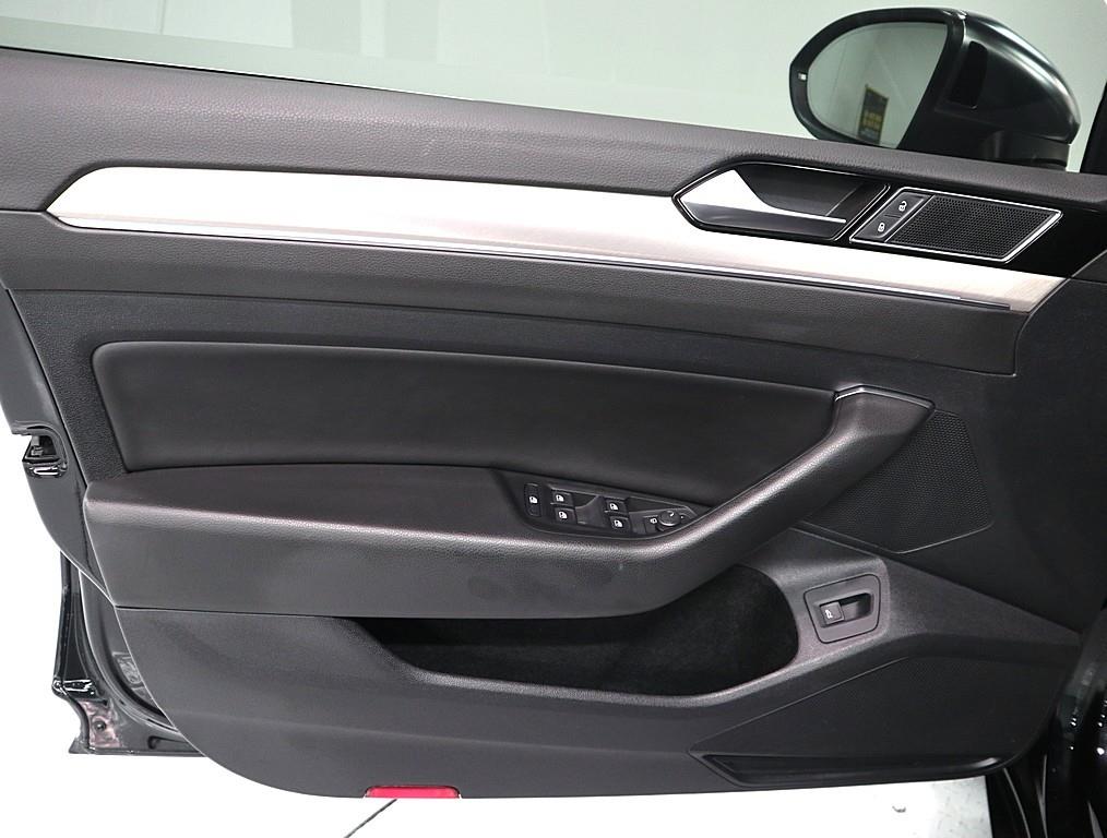 Volkswagen Arteon - Vista 8