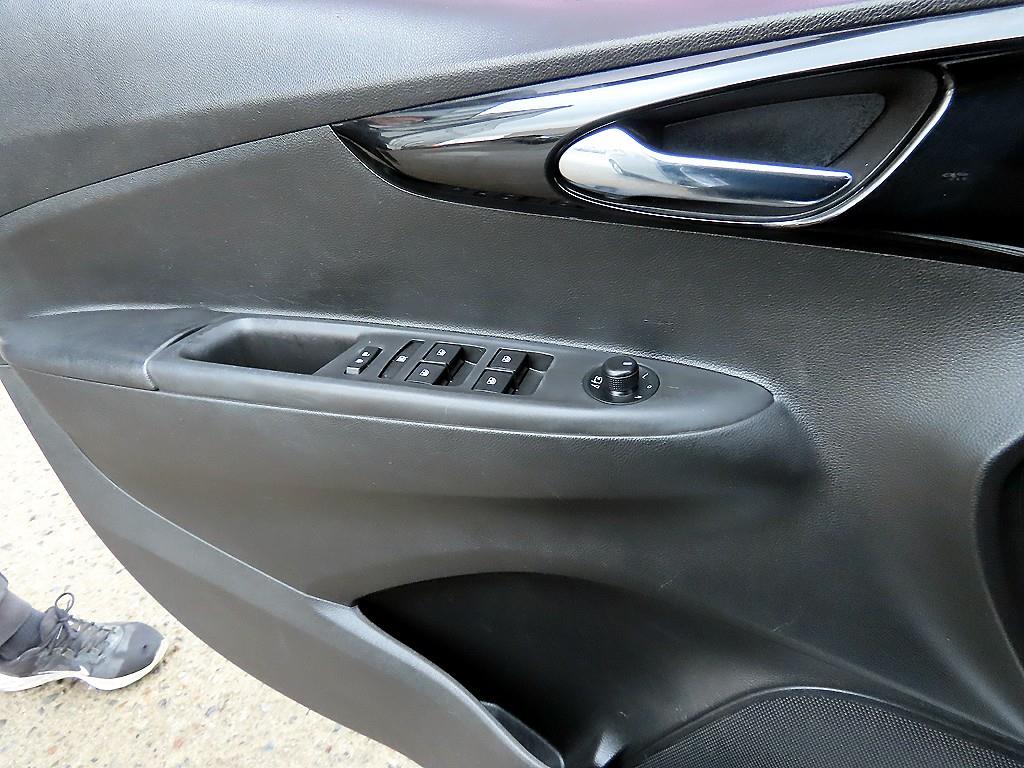 Chevrolet Spark - Vista 11