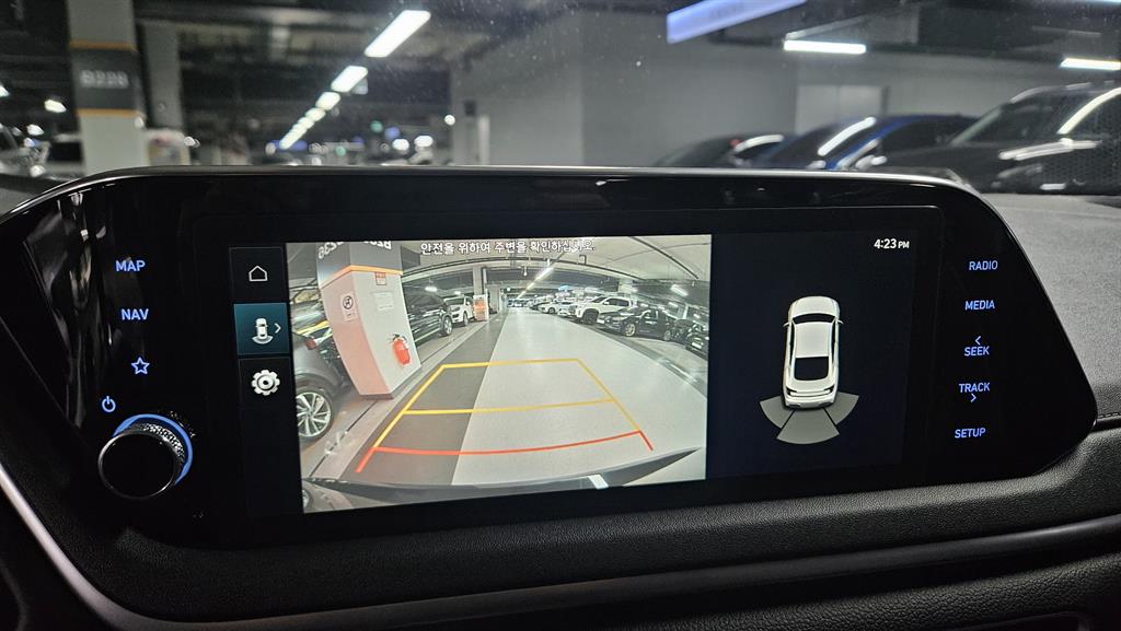 HYUNDAI Sonata - Vista 11