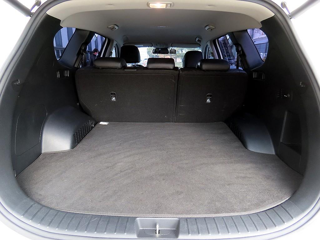 HYUNDAI Santa Fe 2020 Blanco - Importación desde Corea - HF Imports Iquique - Foto 17