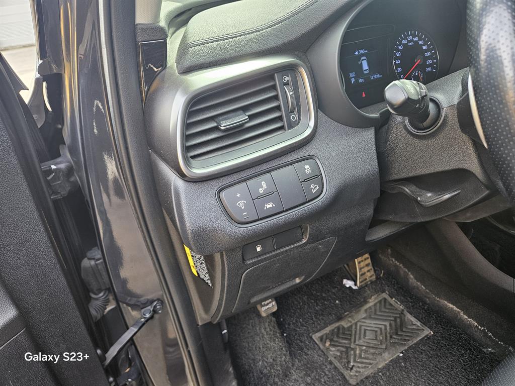 KIA Sorento - Vista 3