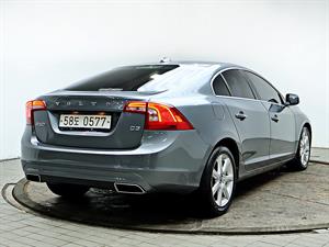 Volvo S60 - Vista 8