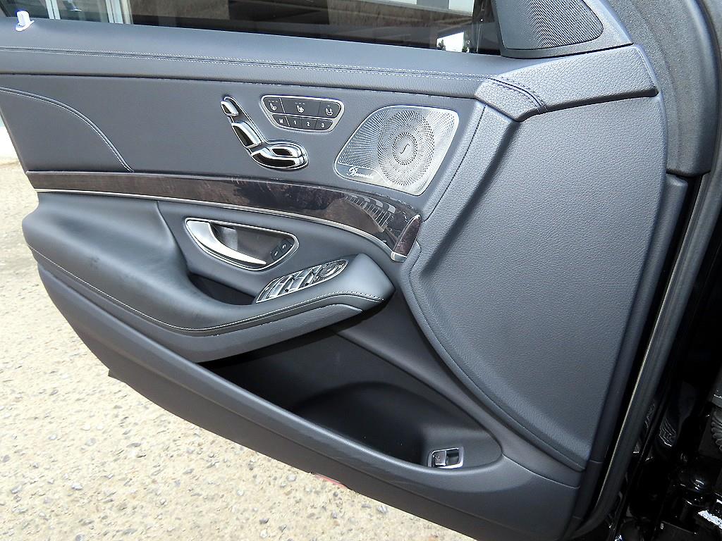 Mercedes Benz S Class - Vista 11