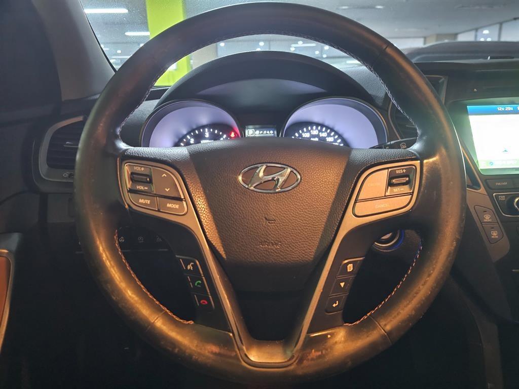 HYUNDAI Santa Fe - Vista 7