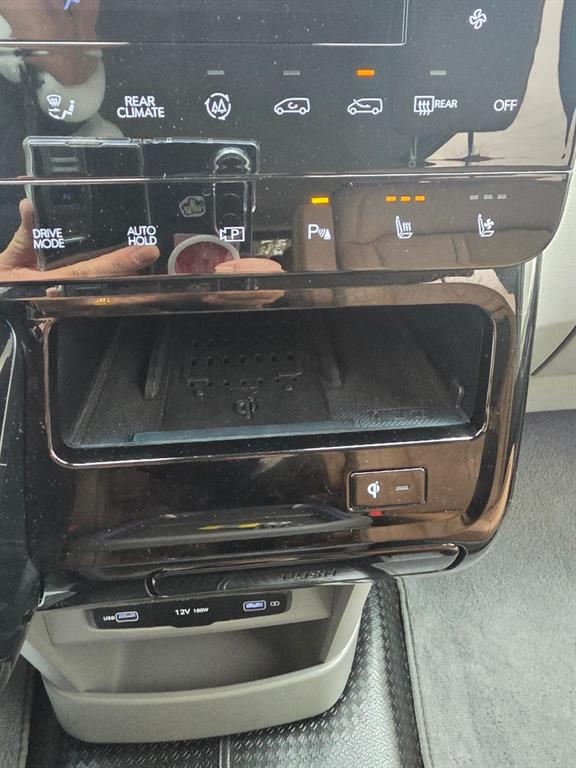 HYUNDAI Staria - Vista 9