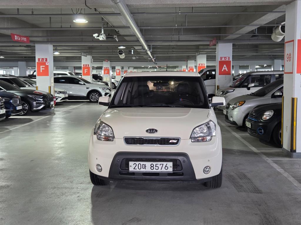 KIA Soul 2011 the color of pearl - Importación desde Corea - HF Imports Iquique - Foto 1