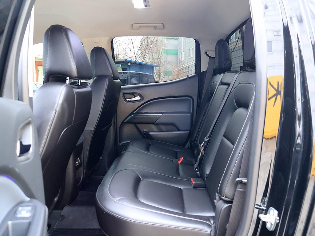 Chevrolet ?Colorado 2022 Negro - Importación desde Corea - HF Imports Iquique - Foto 13