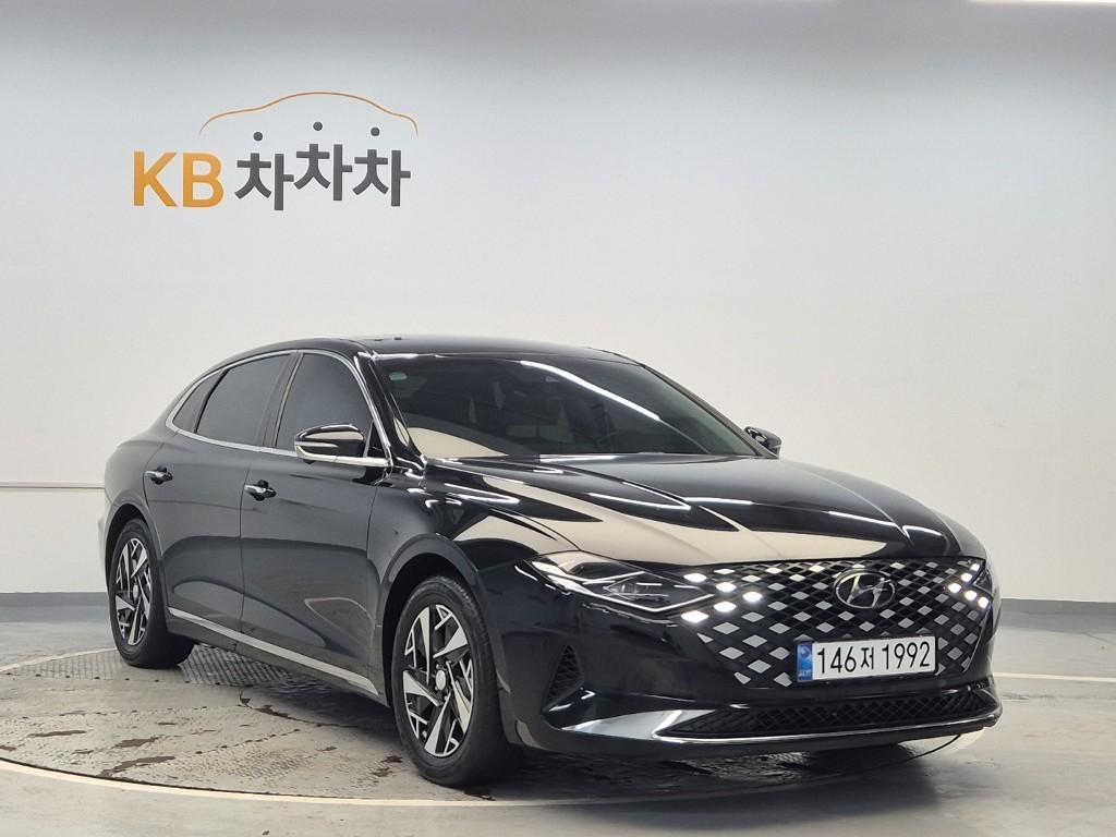 HYUNDAI Grandeur - Vista 4