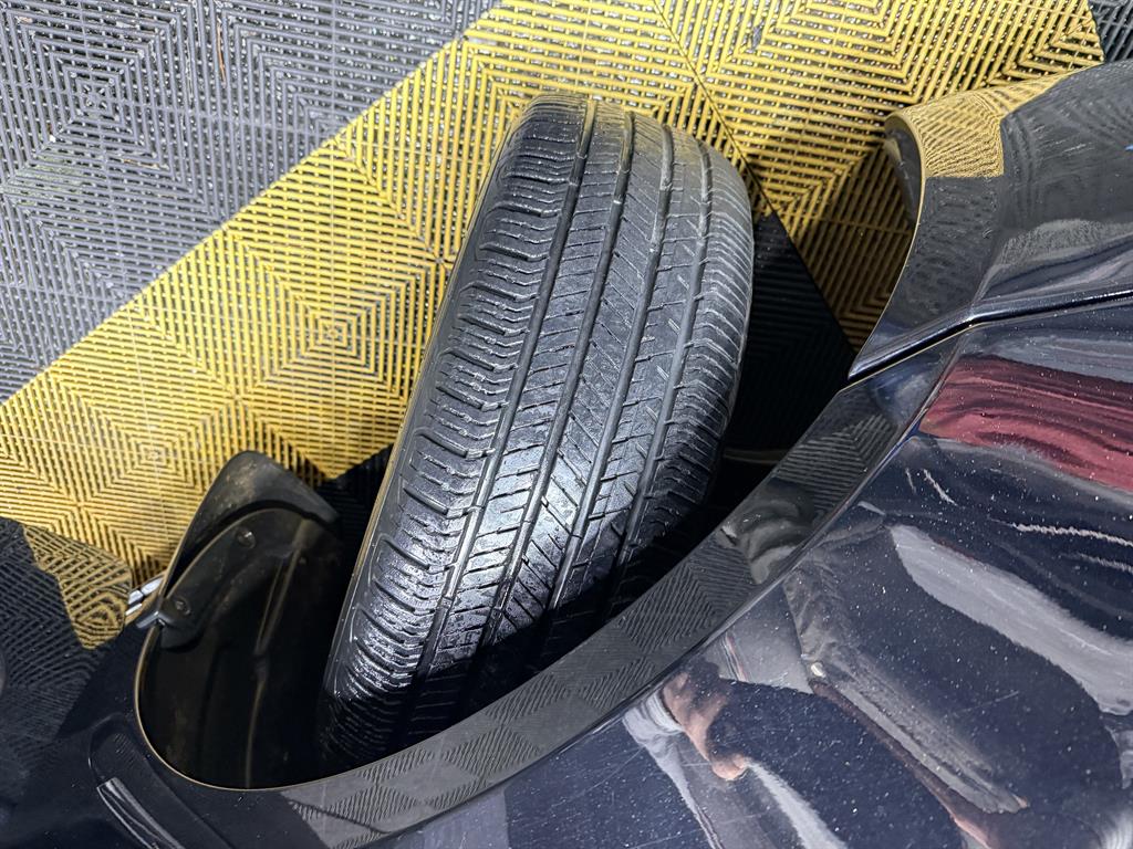 KIA Carnival - Vista 8