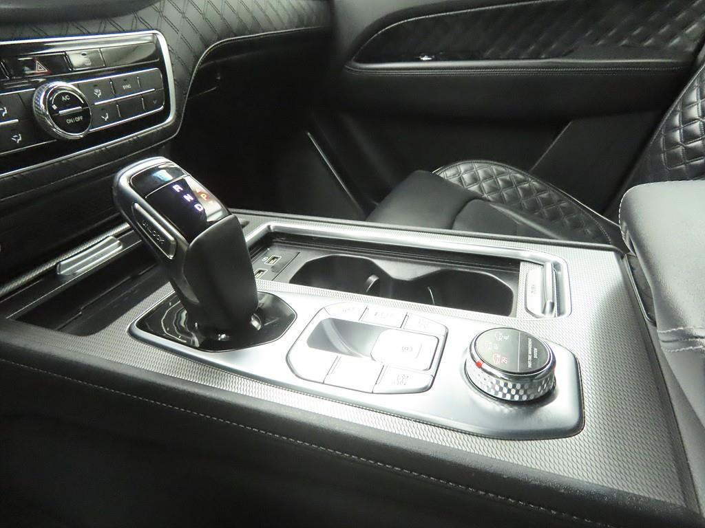 Ssangyong Rexton - Vista 11