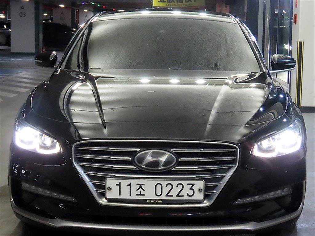 HYUNDAI Grandeur - Vista 2