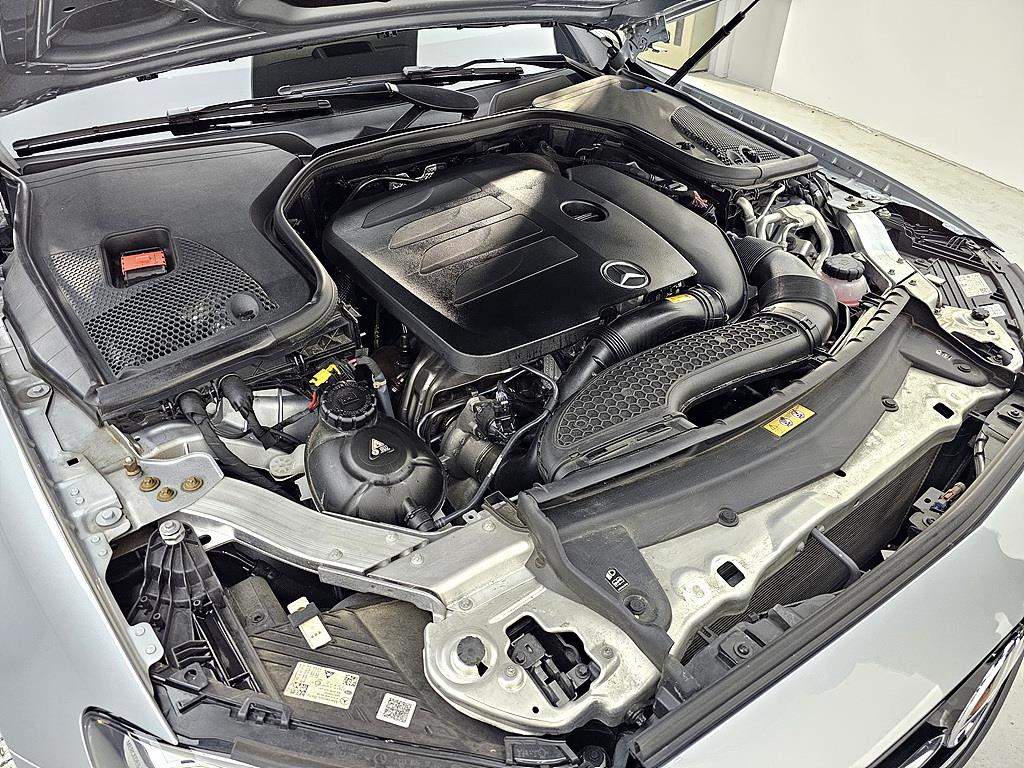 Mercedes Benz E class - Vista 6