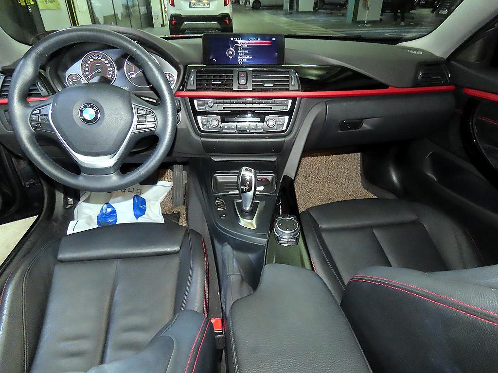 BMW 4 Series - Vista 10