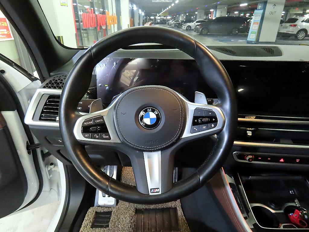BMW X5 - Vista 8
