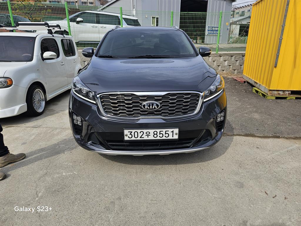 KIA Sorento 2020 Gris - Importación desde Corea - HF Imports Iquique - Foto 1