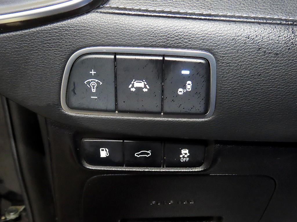 HYUNDAI Grandeur 2017 Negro - Importación desde Corea - HF Imports Iquique - Foto 14