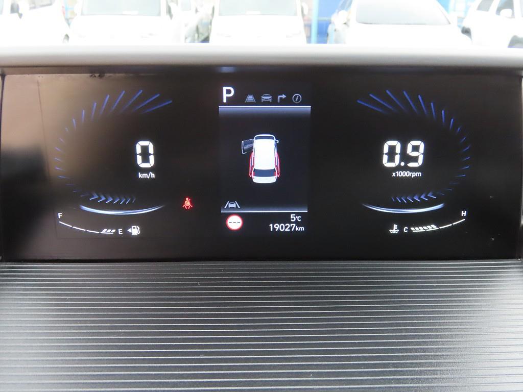 HYUNDAI Staria - Vista 10