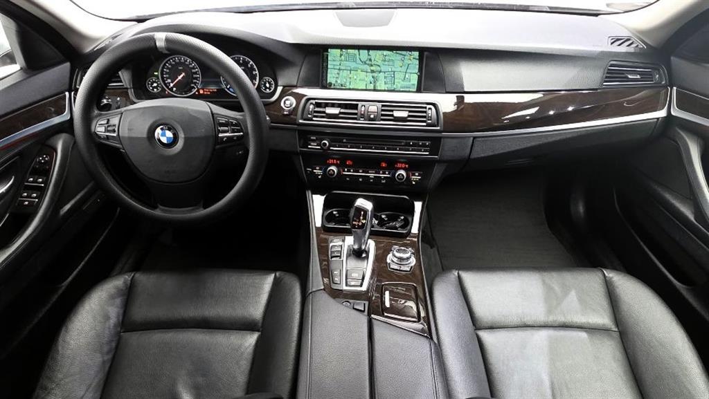 BMW 5 Series - Vista 7