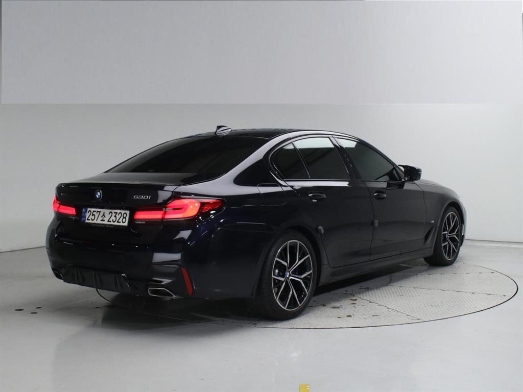 BMW 5 Series - Vista 2