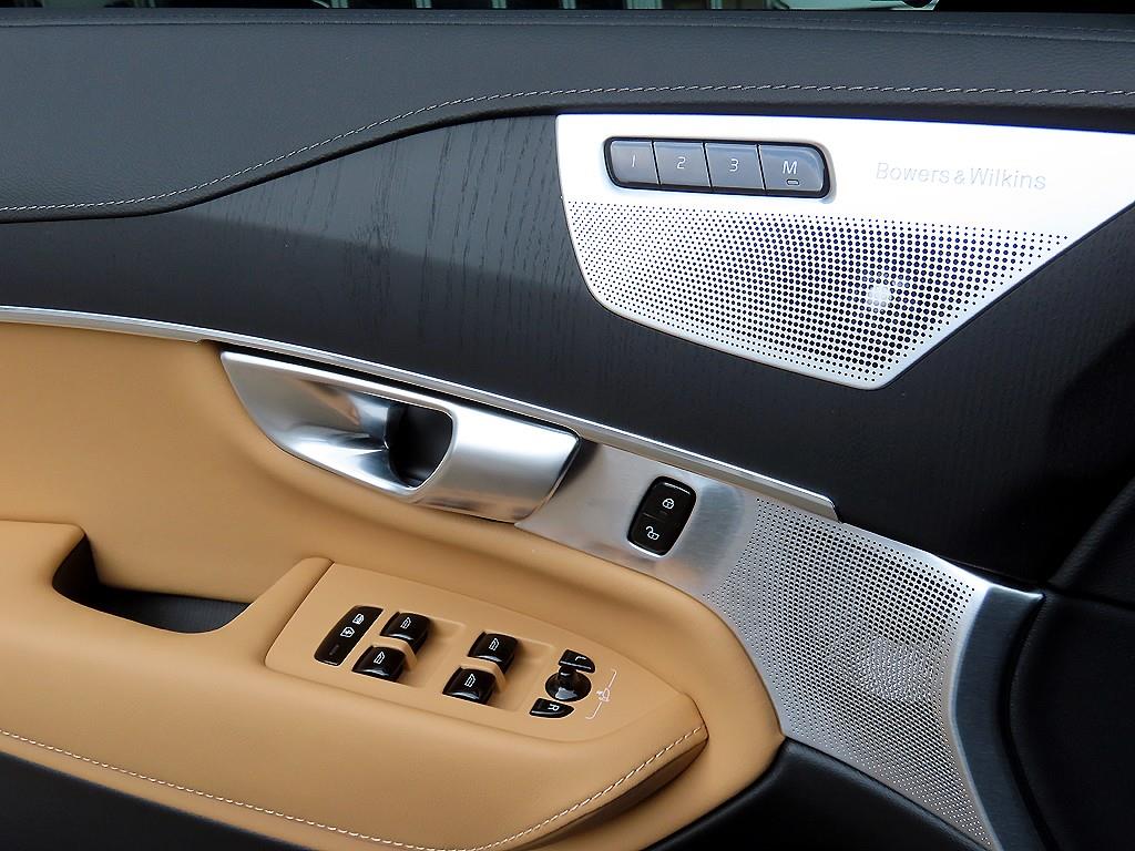 Volvo XC90 - Vista 12