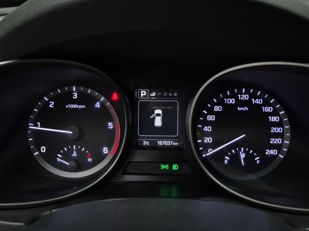 HYUNDAI Santa Fe - Vista 6