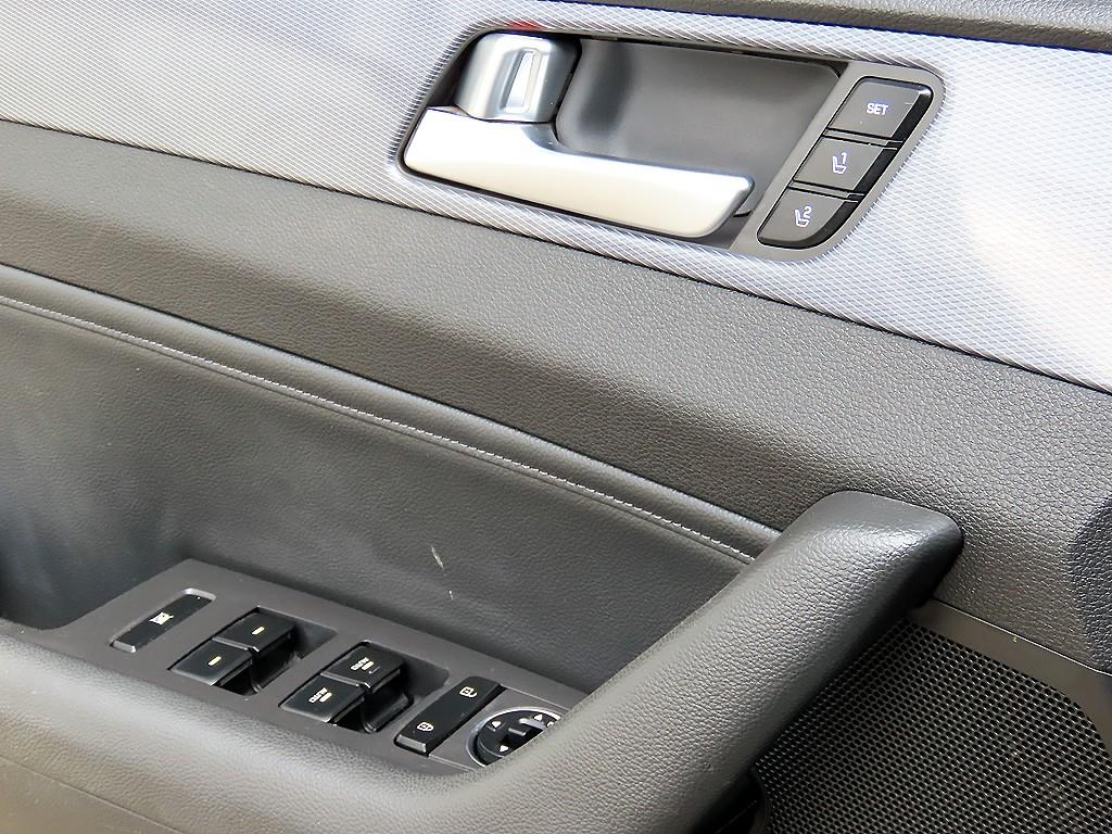 HYUNDAI Sonata - Vista 11