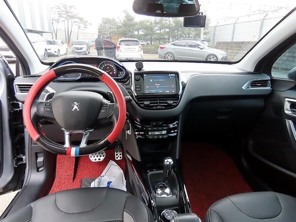 Peugeot 2008 - Vista 7