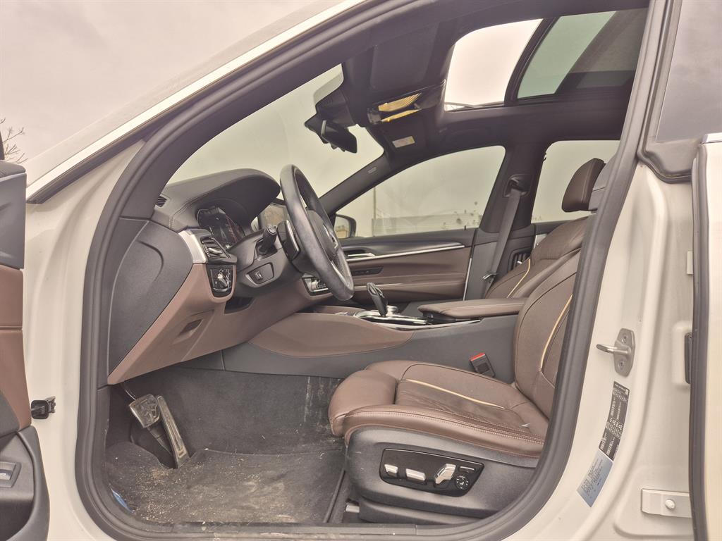 BMW Gran Turismo 2023 Blanco - Importación desde Corea - HF Imports Iquique - Foto 17