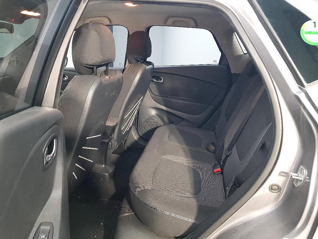 SAMSUNG QM3 - Vista 9