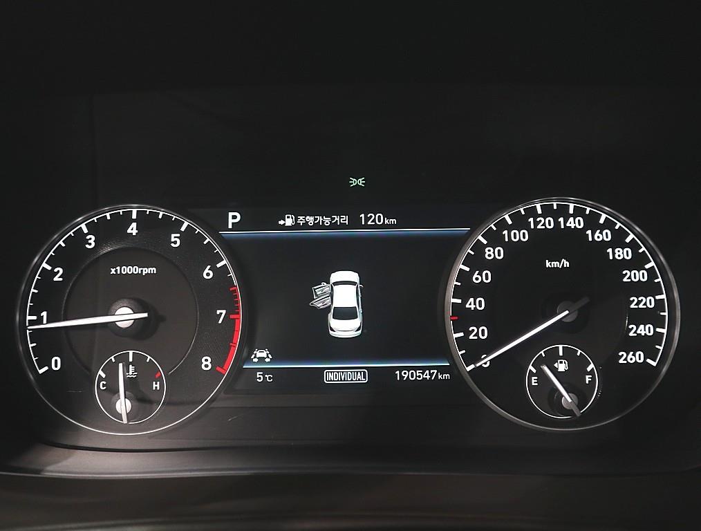 Genesis EQ900 - Vista 7