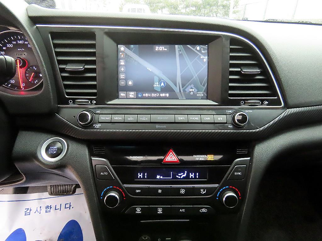 HYUNDAI Avante 2017 Azul - Importación desde Corea - HF Imports Iquique - Foto 14