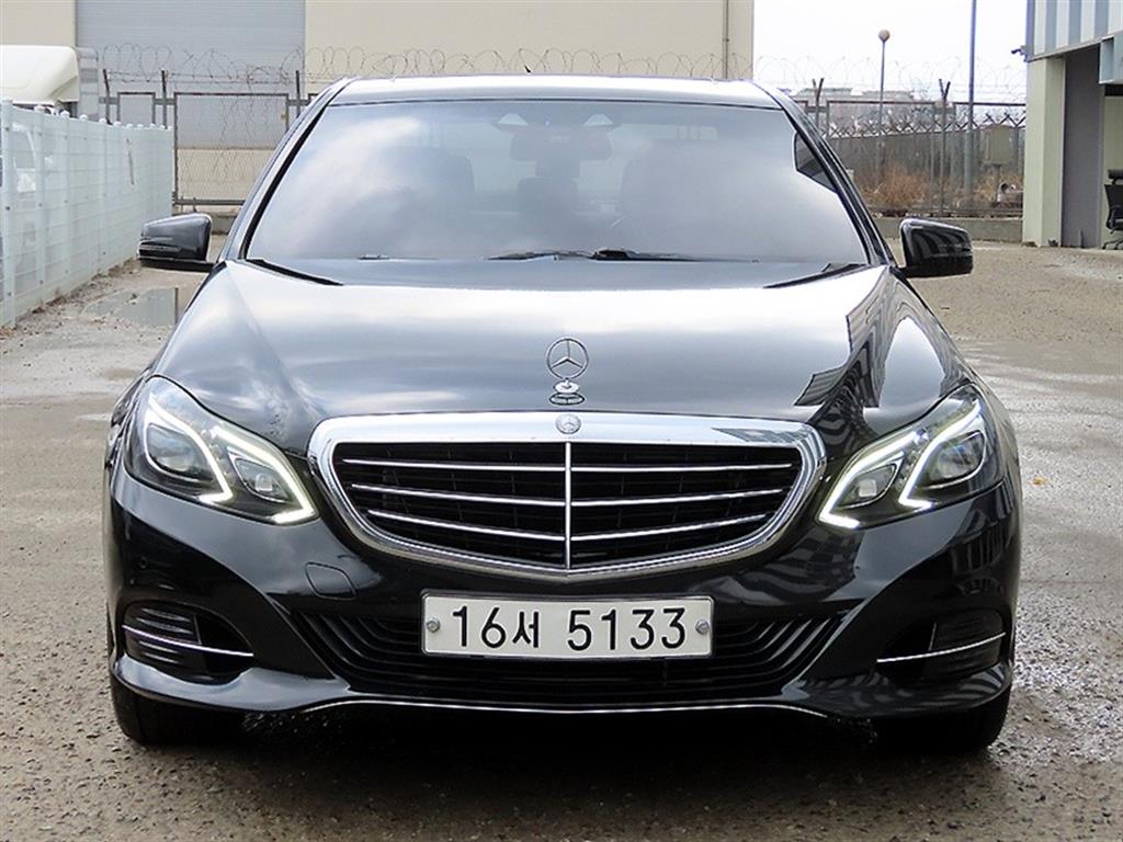 Mercedes Benz E class 2014 - Importación desde Corea - HF Imports Iquique - Foto 1