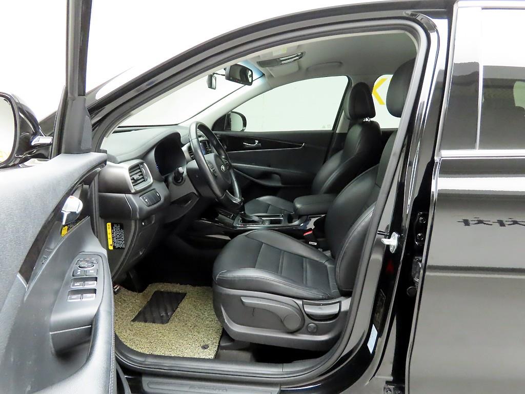 KIA Sorento 2015 Negro - Importación desde Corea - HF Imports Iquique - Foto 13