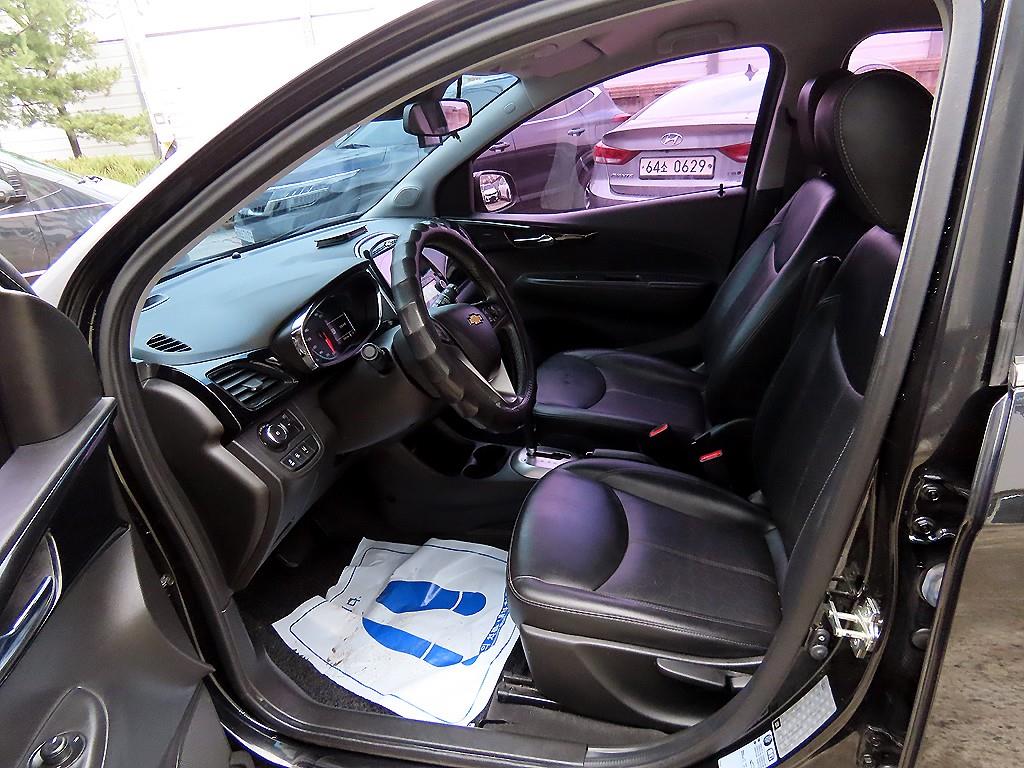 Chevrolet Spark - Vista 5