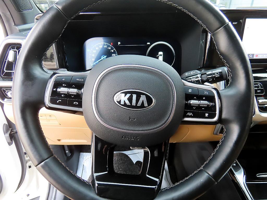 KIA Sorento - Vista 8