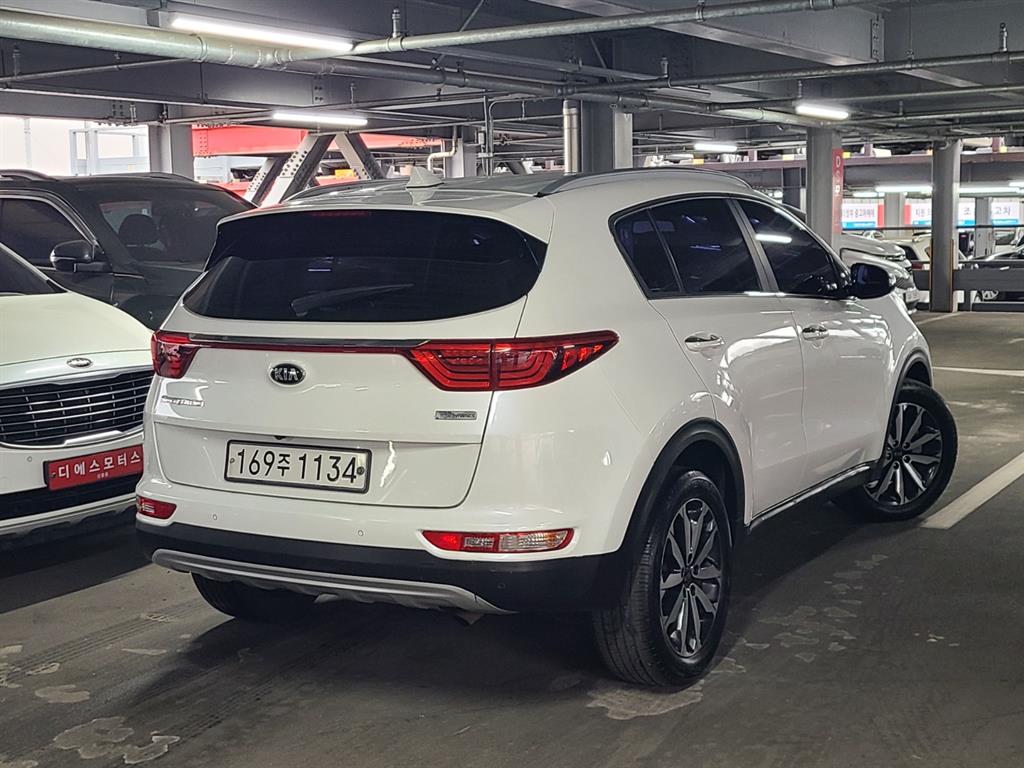 KIA Sportage - Vista 2