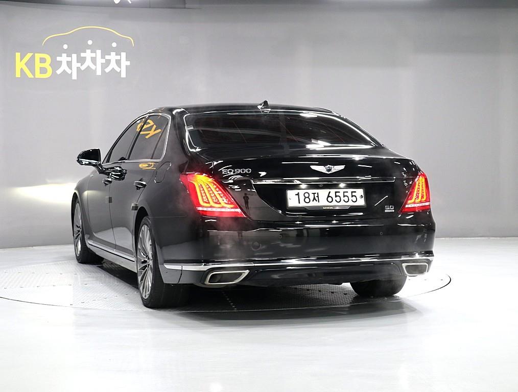 Genesis EQ900 - Vista 4