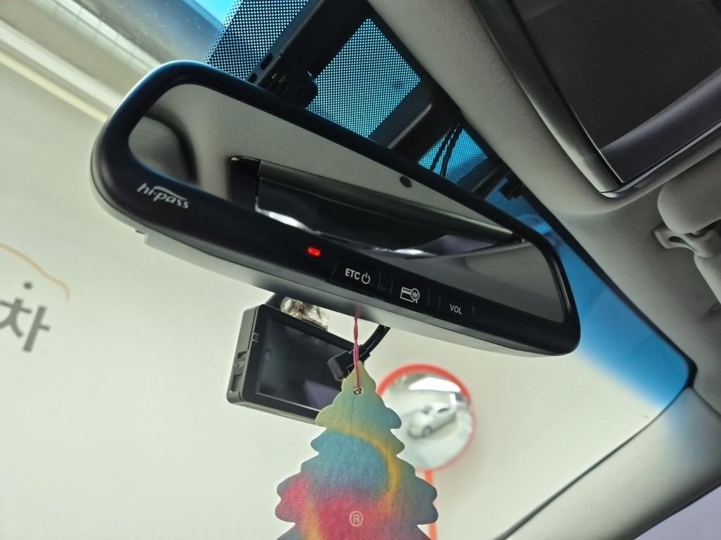 HYUNDAI Grandeur 2012 Plateado - Importación desde Corea - HF Imports Iquique - Foto 16