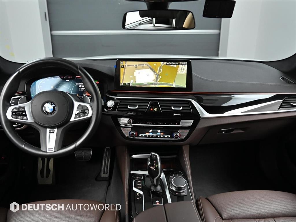 BMW 5 Series - Vista 7